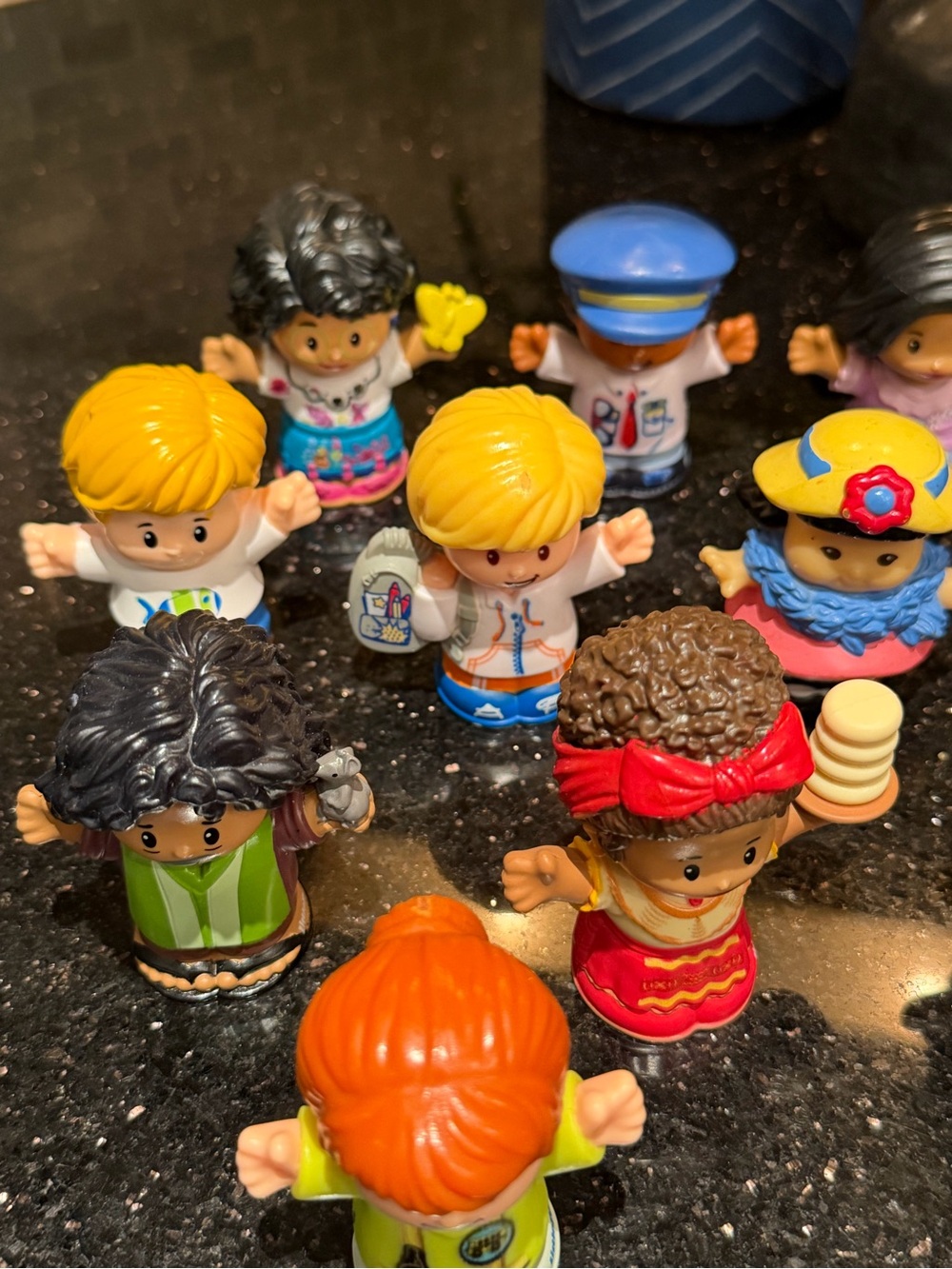 Lot of 15 Assorted Little People Figures - Picture 7 of 9